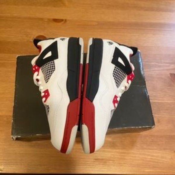 NWT AIR JORDAN 4 RETRO PS 'MARS BLACKMON' | Size 3y - Picture 7 of 10